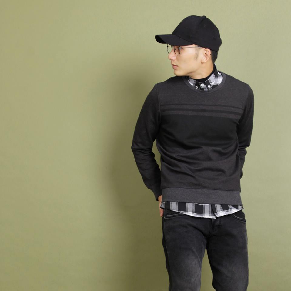 ao-thun-tron-tay-dai-cho-nam-1